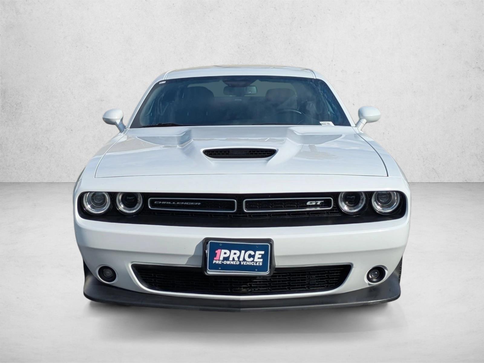 2022 Dodge Challenger GT photo 2