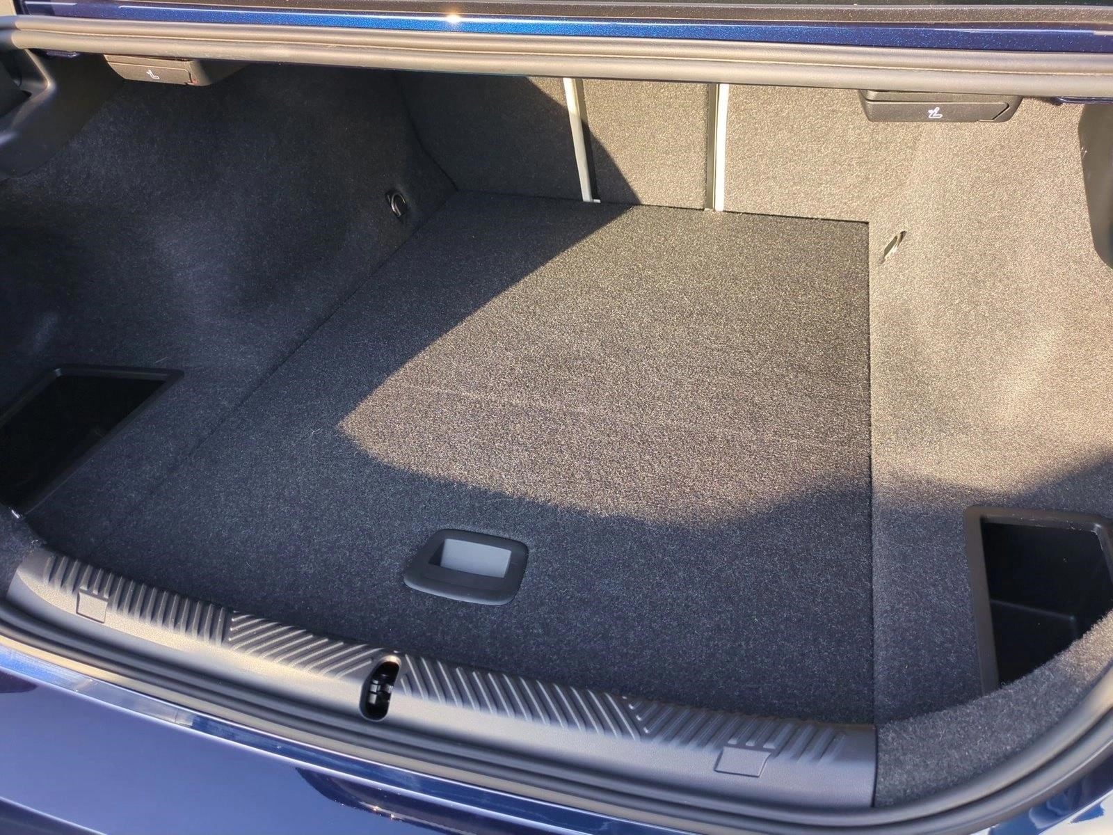 2026 BMW i5 eDrive40 Sedan's photo