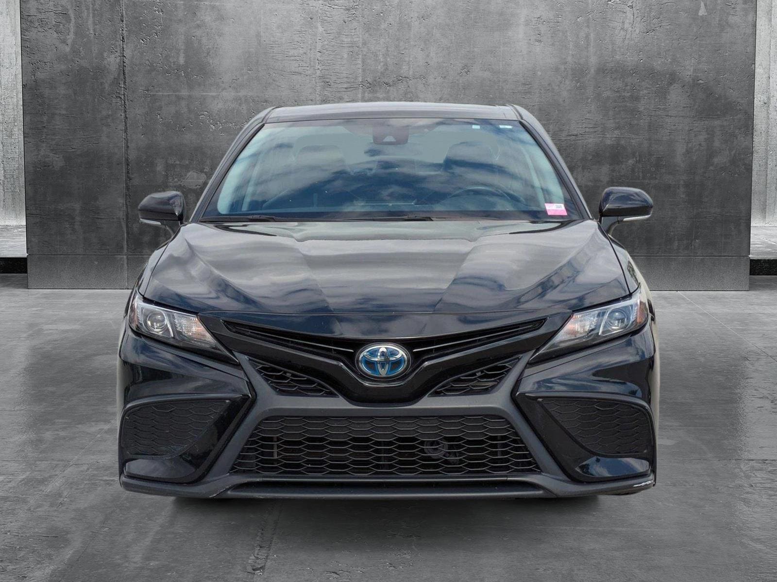 Used 2022 Toyota Camry SE with VIN 4T1G31AK5NU599159 for sale in Buena Park, CA