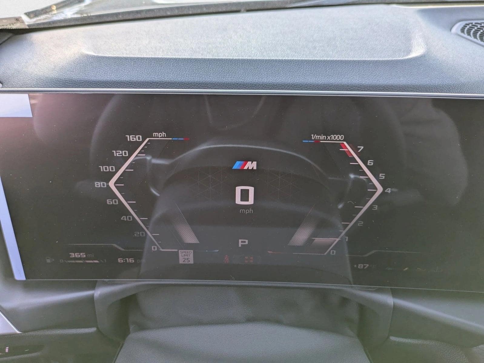 2026 BMW 4 Series M440i - Photo 11