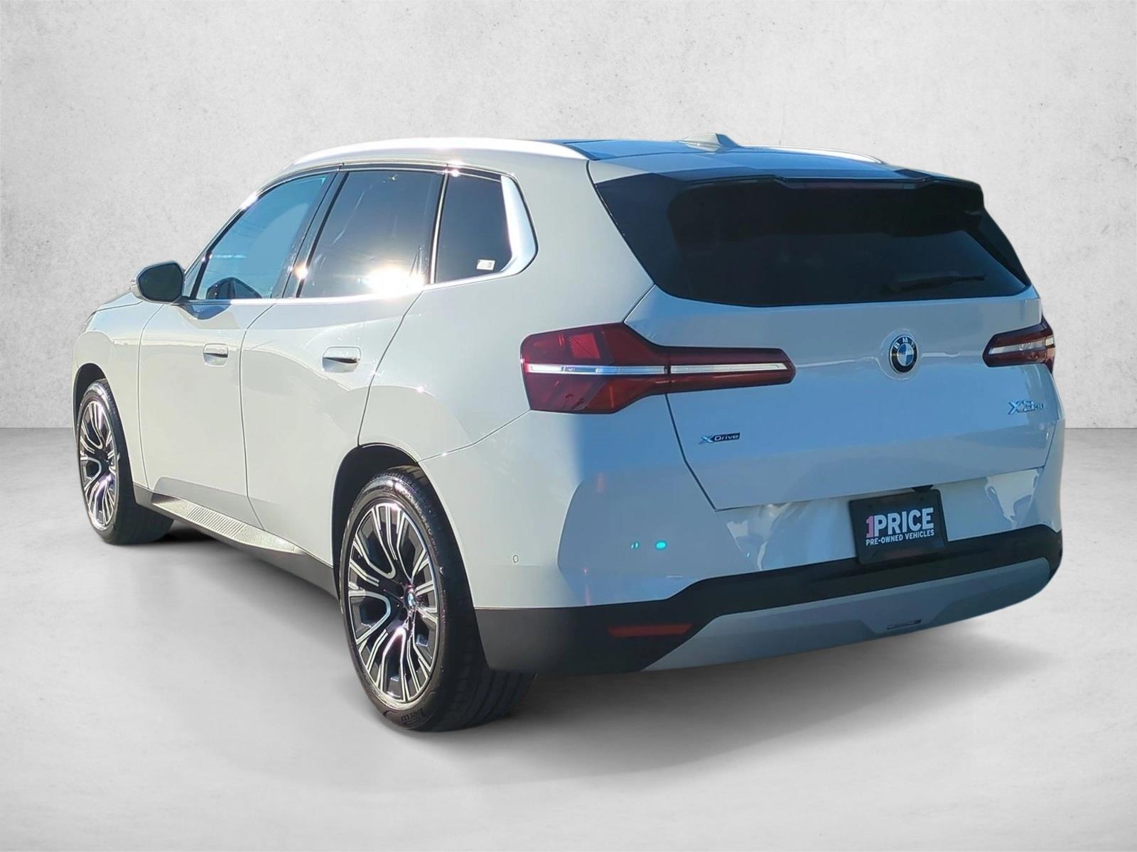 2025 BMW X3 30 xDrive photo 3