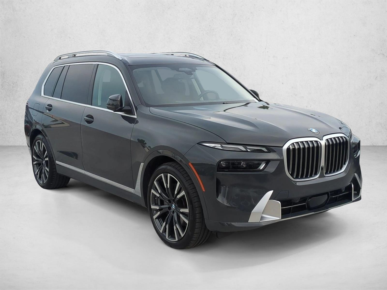2026 BMW X7 xDrive40i photo 2