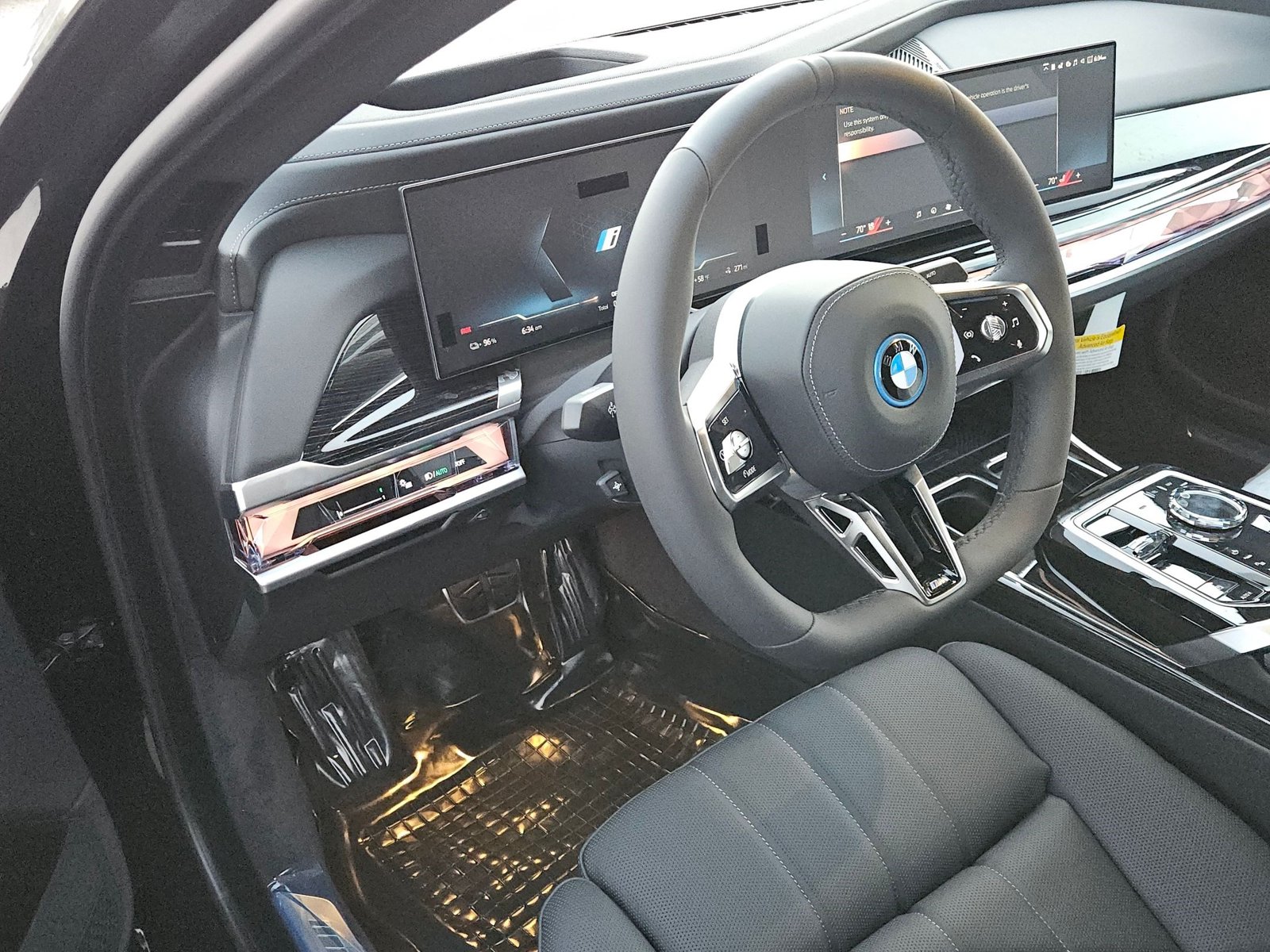 New 2026 BMW i7 xDrive60 Sedan