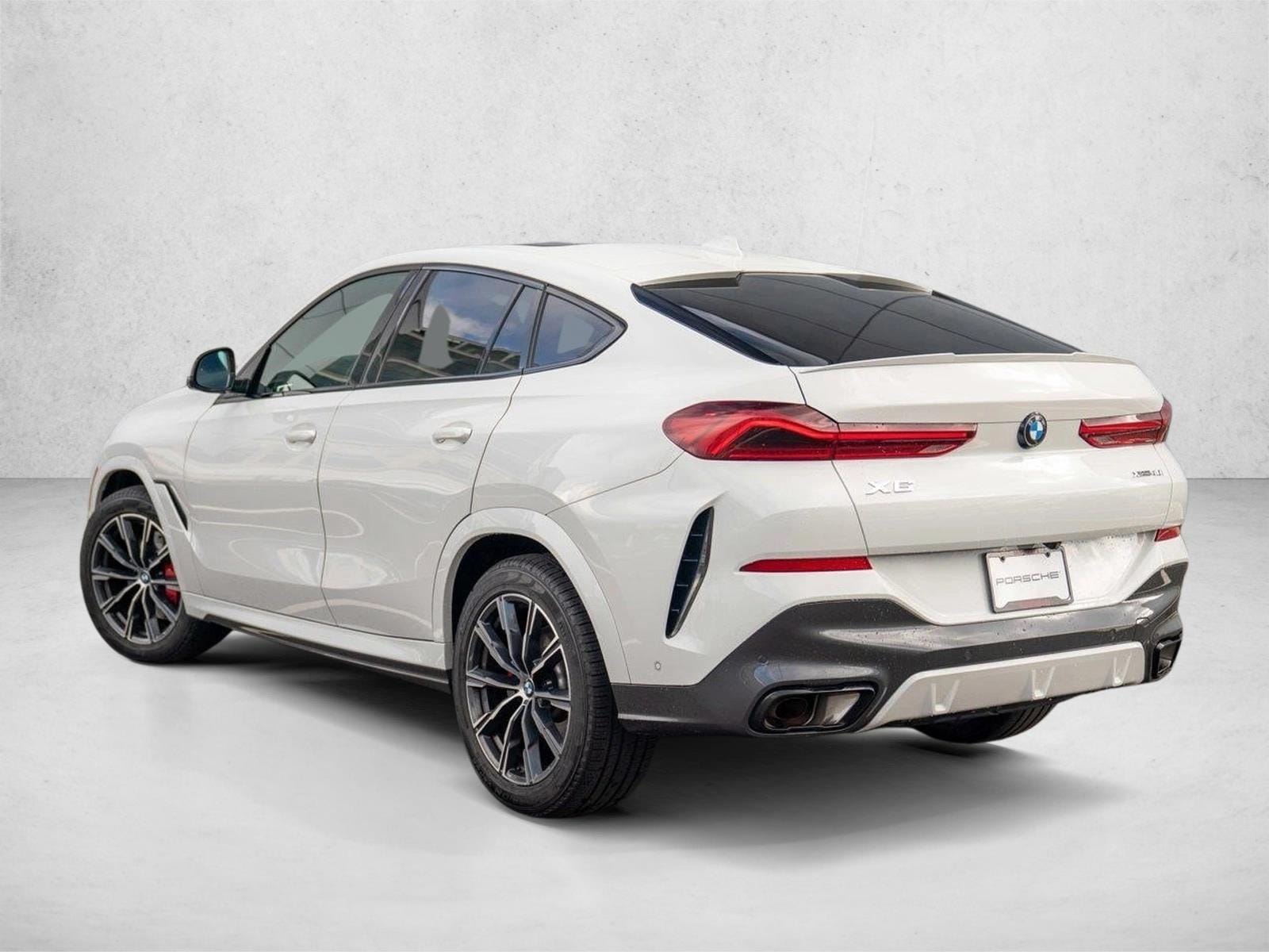 2023 BMW X6 xDrive40i photo 2