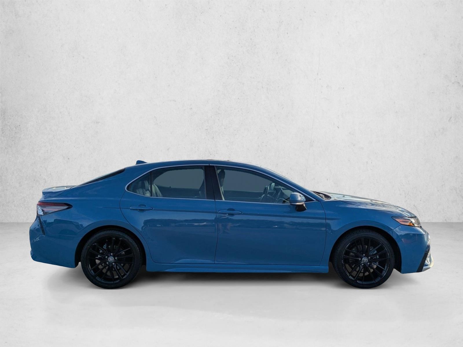 2023 Toyota Camry XSE photo 4