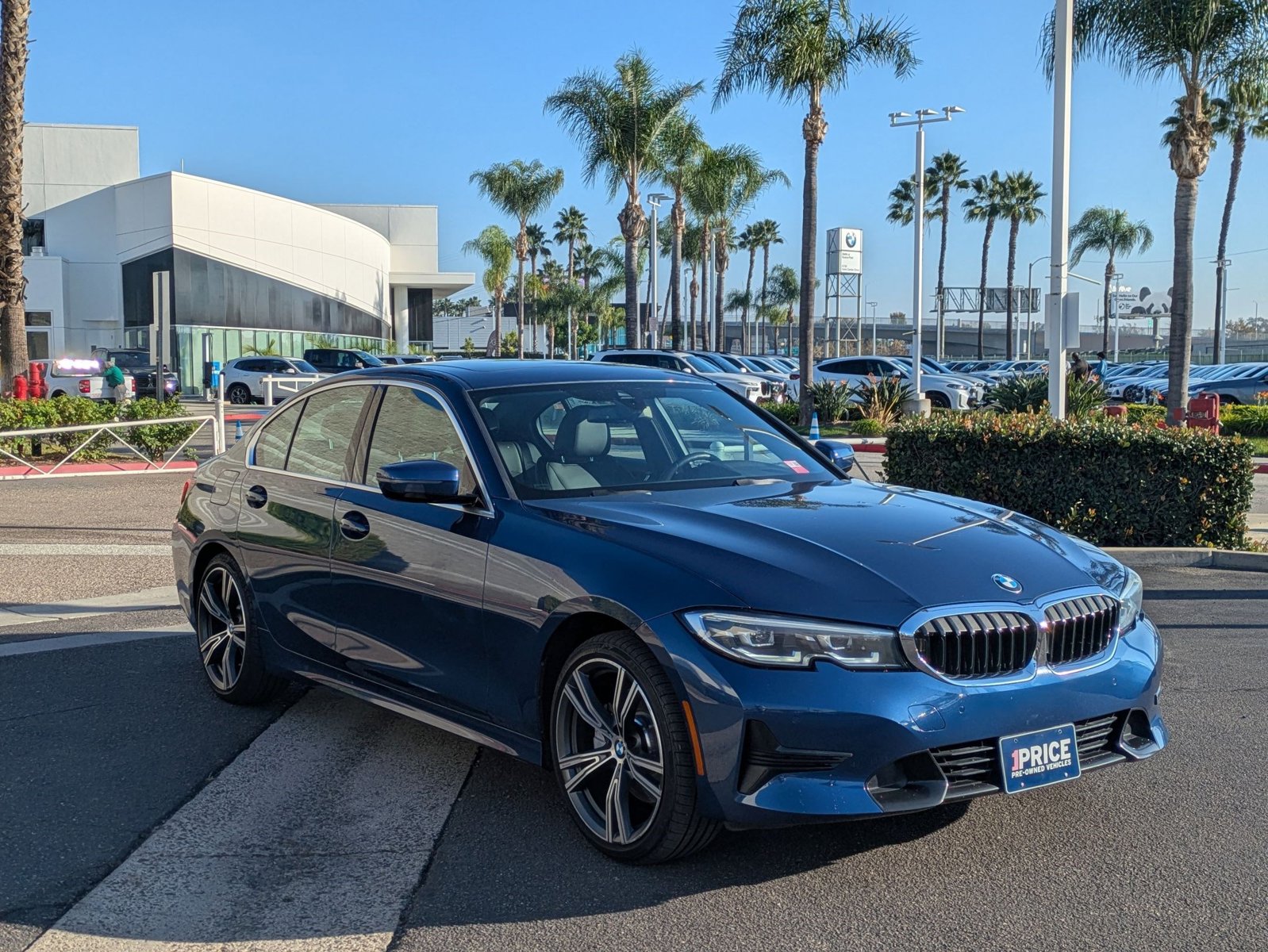 2022 Bmw 330i 3-Series photo 3