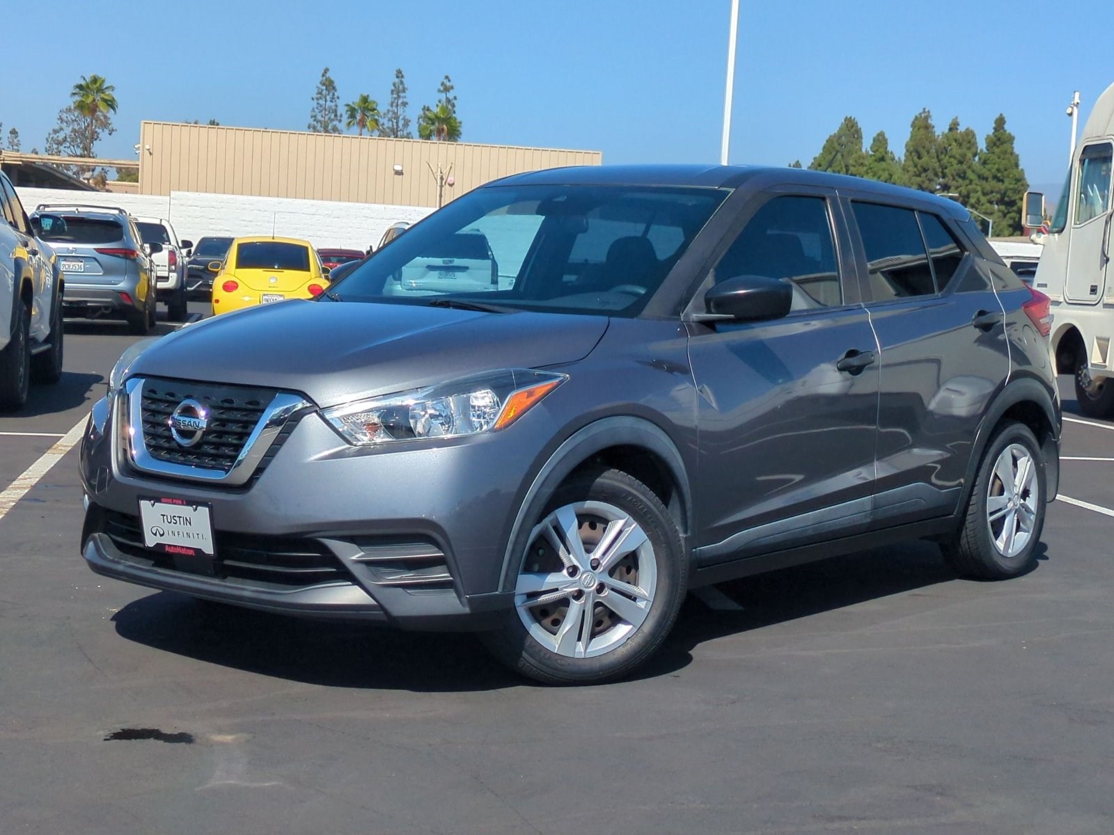  Nissan Kicks