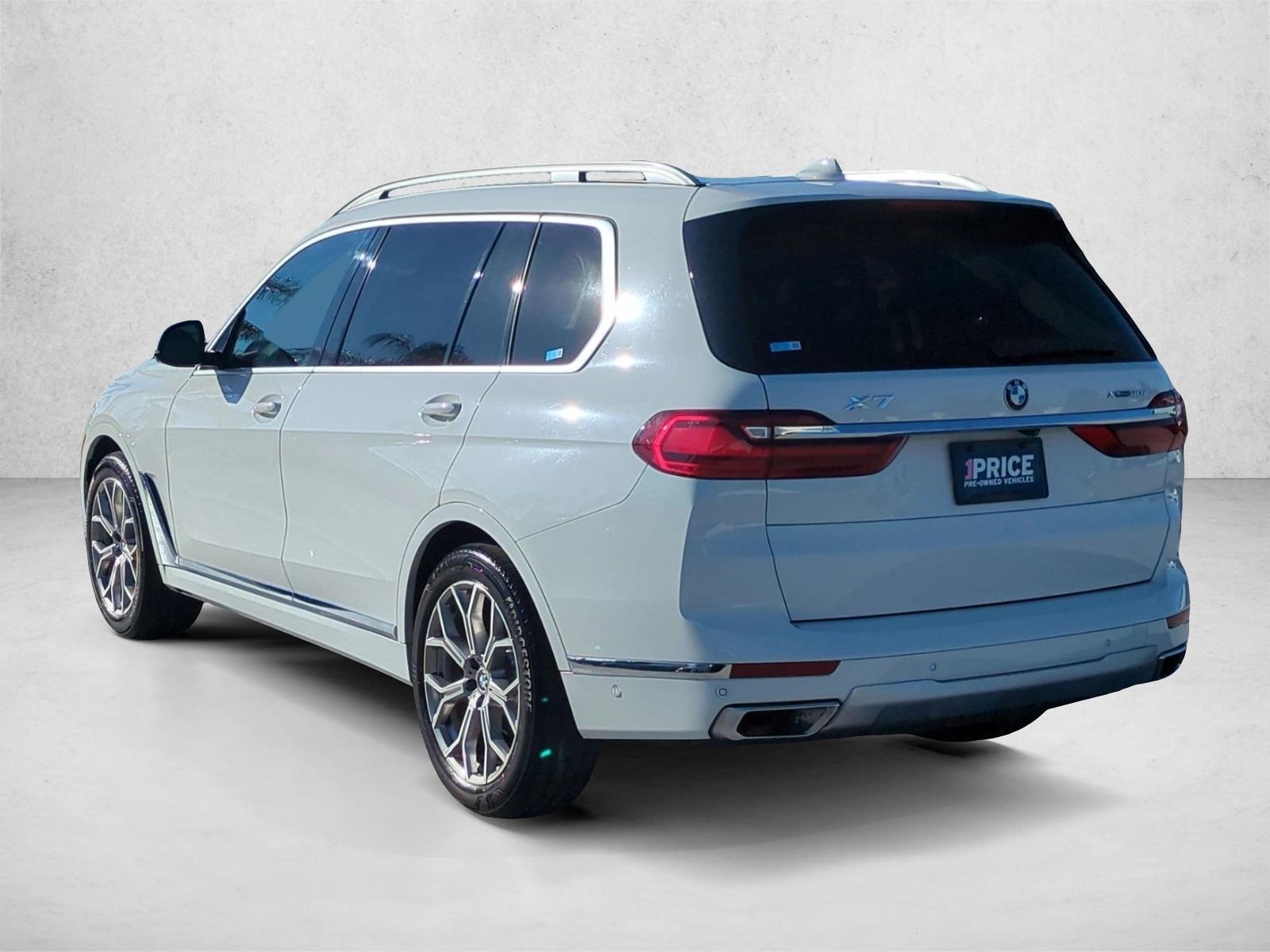 2020 BMW X7 xDrive40i photo 3