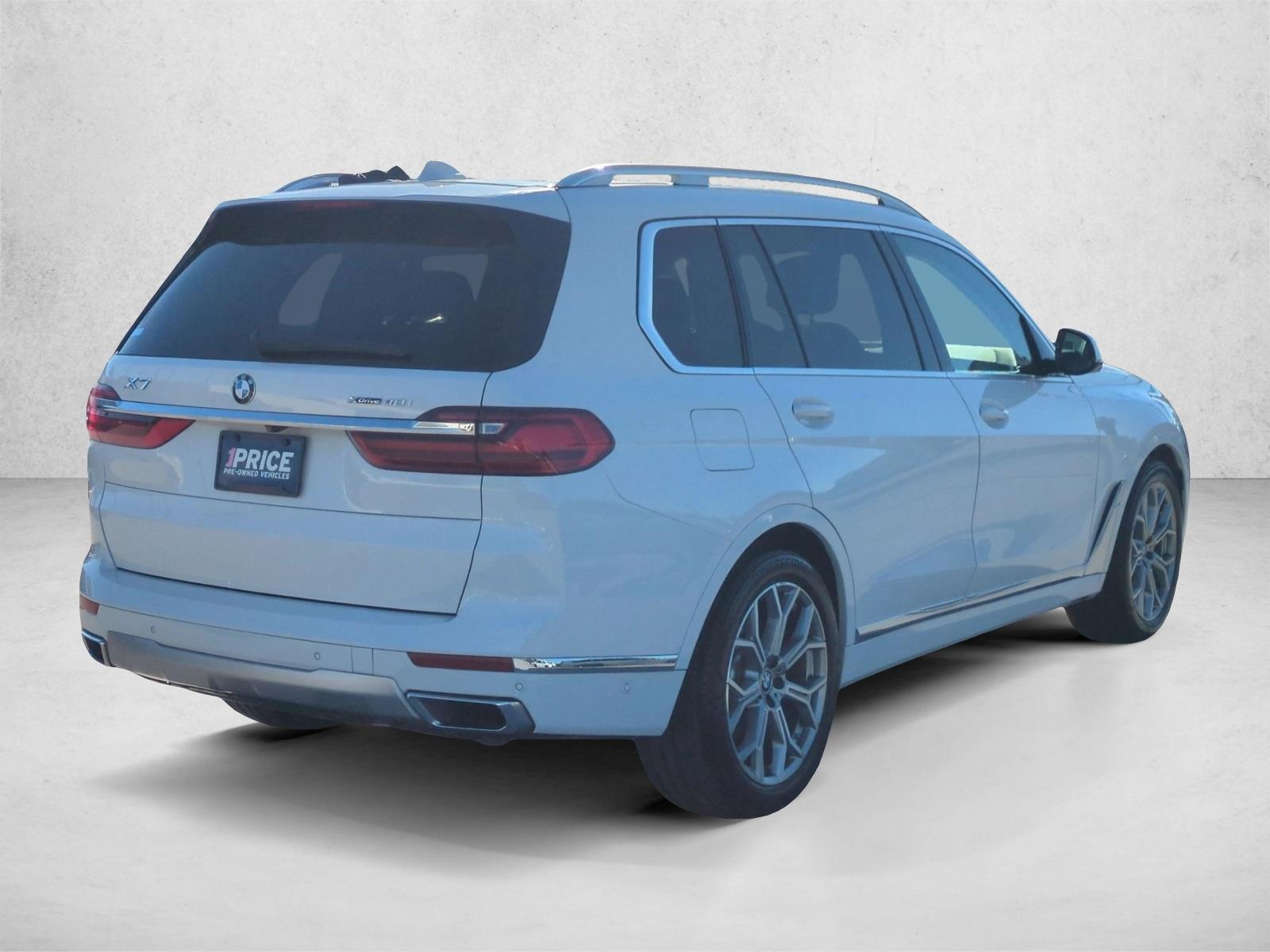2020 BMW X7 xDrive40i photo 4