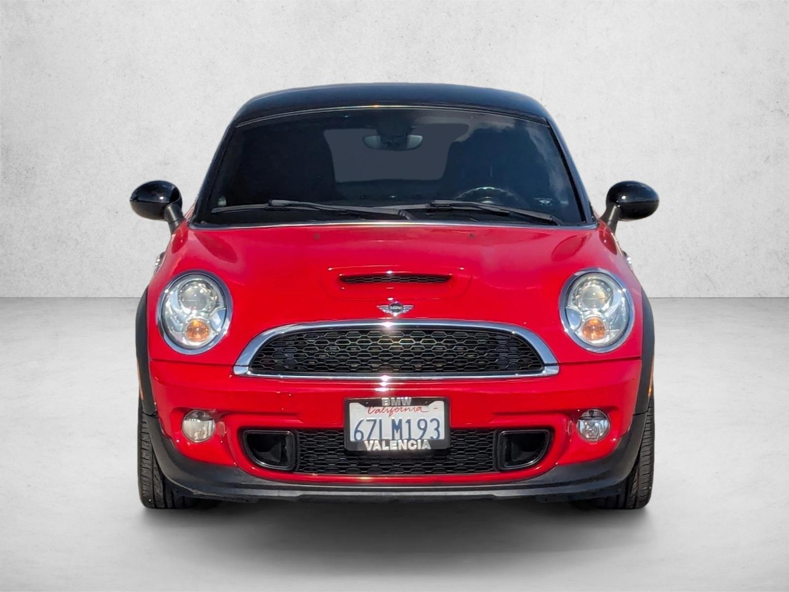 2012 Mini Cooper S Coupe photo 2