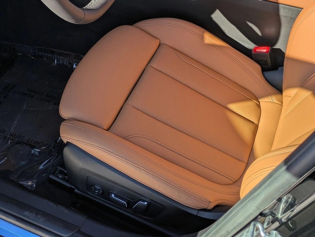 New 2026 BMW 330i NA Sedan