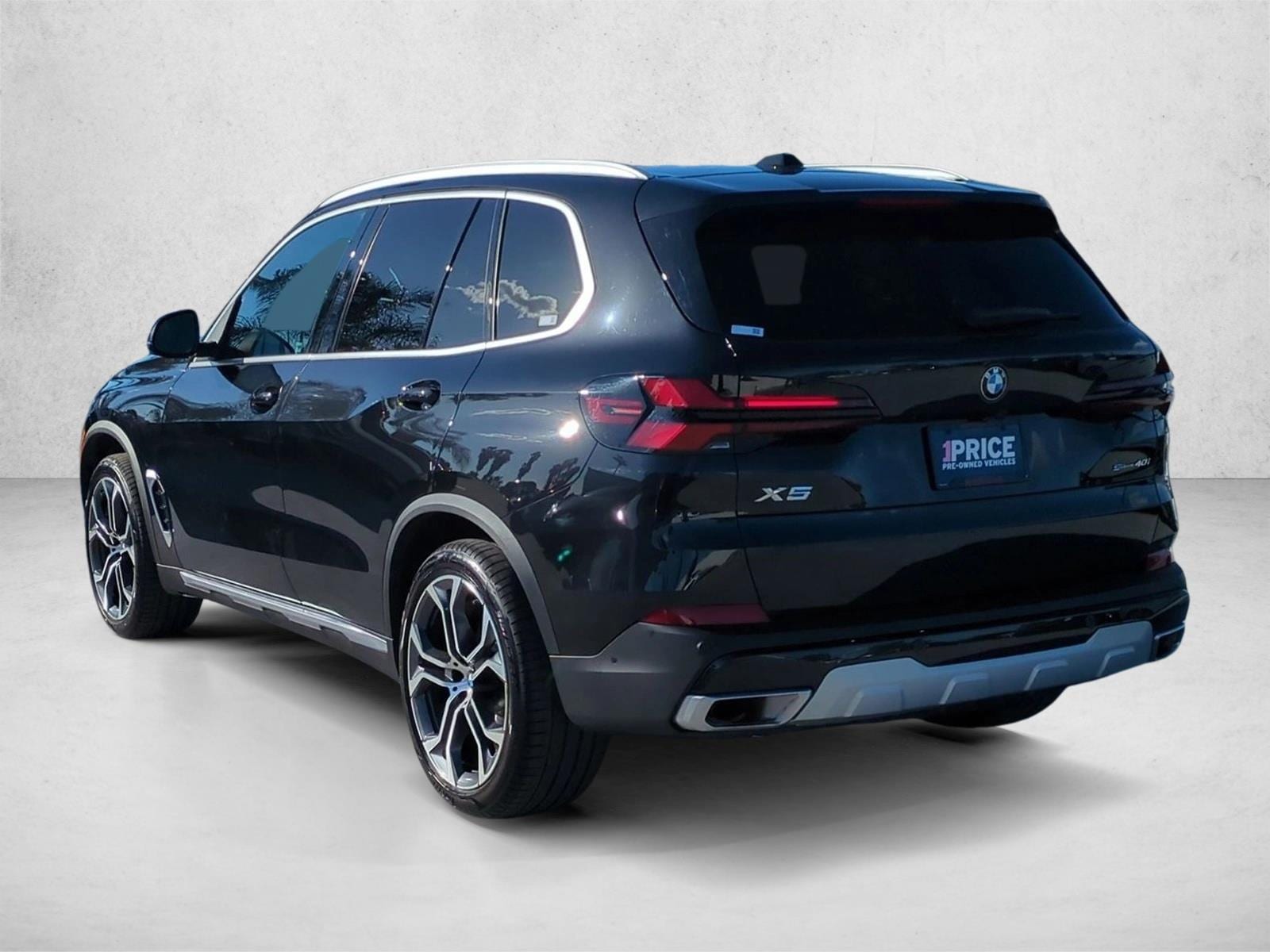 2026 BMW X5 sDrive40i photo 3