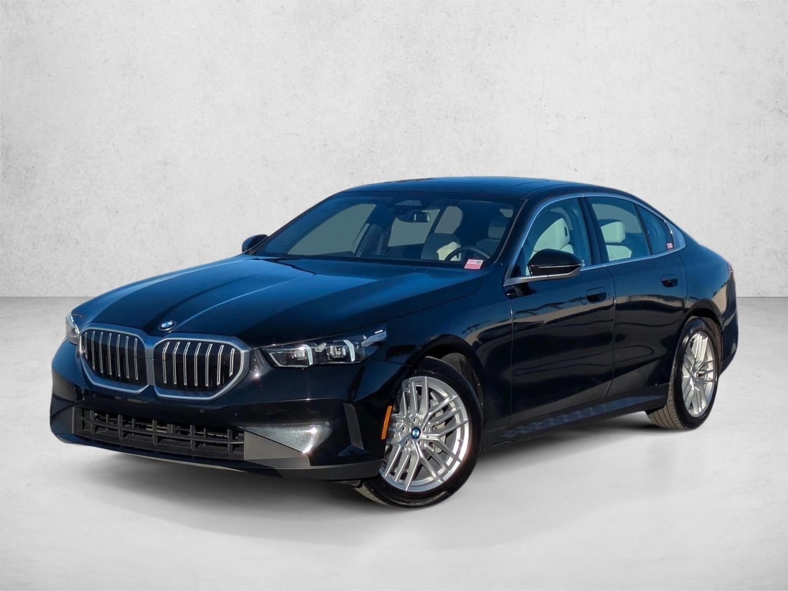 2025 BMW 5 Series 530i