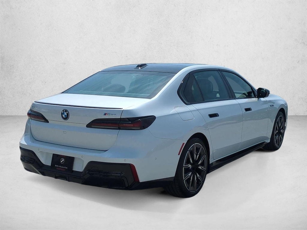 Used 2026 BMW i7 M70 Sedan