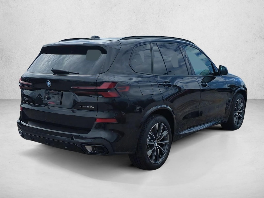 New 2026 BMW X5 PHEV xDrive50e SUV
