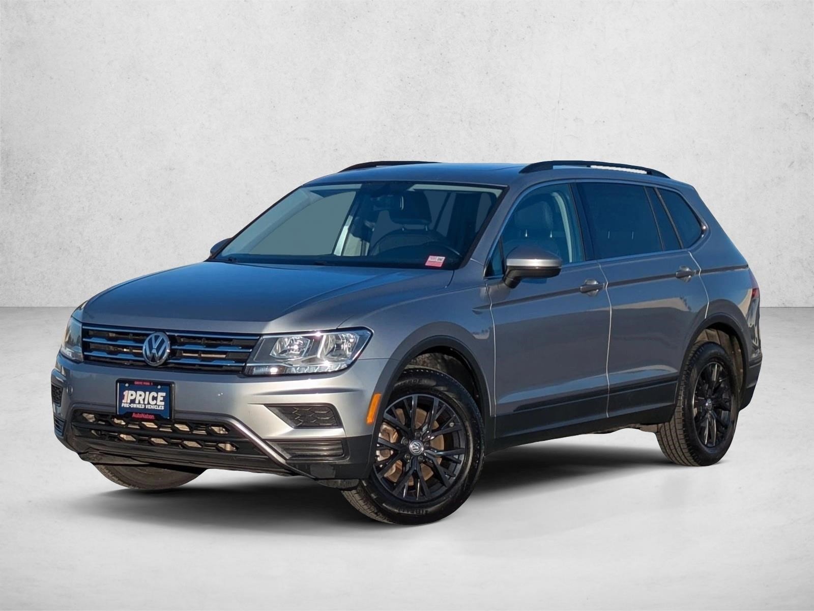 2019 Volkswagen Tiguan SE's photo