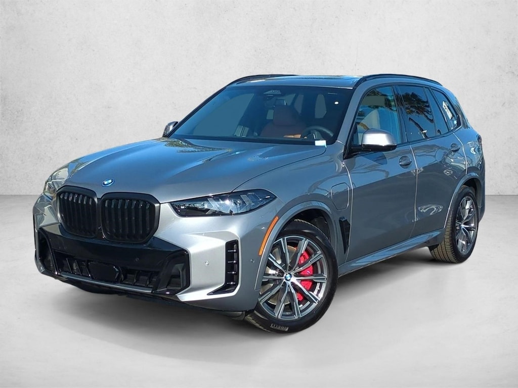 New 2026 BMW X5 PHEV xDrive50e SUV