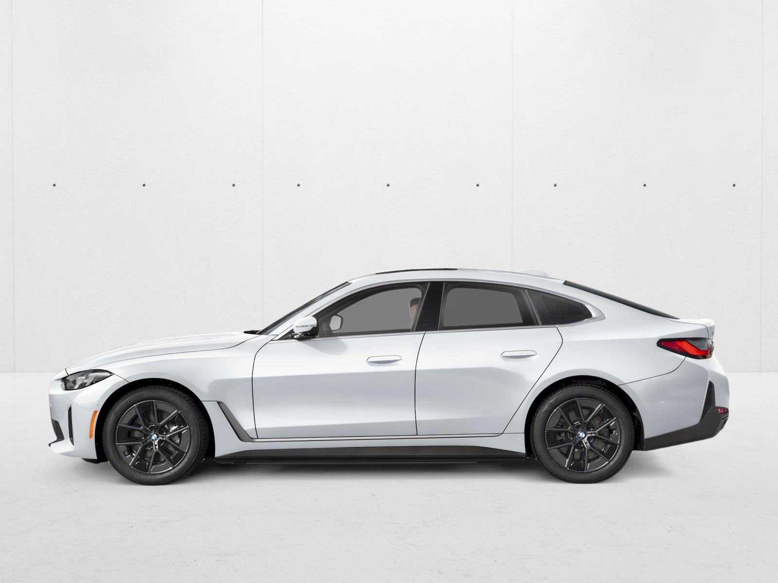 2026 BMW i4 eDrive40 photo 3