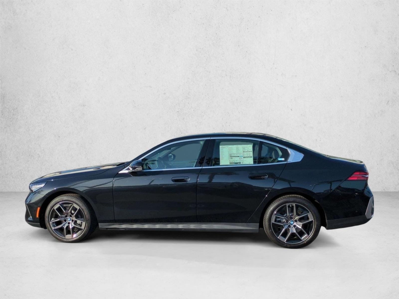 2026 BMW 540i xDrive photo 5