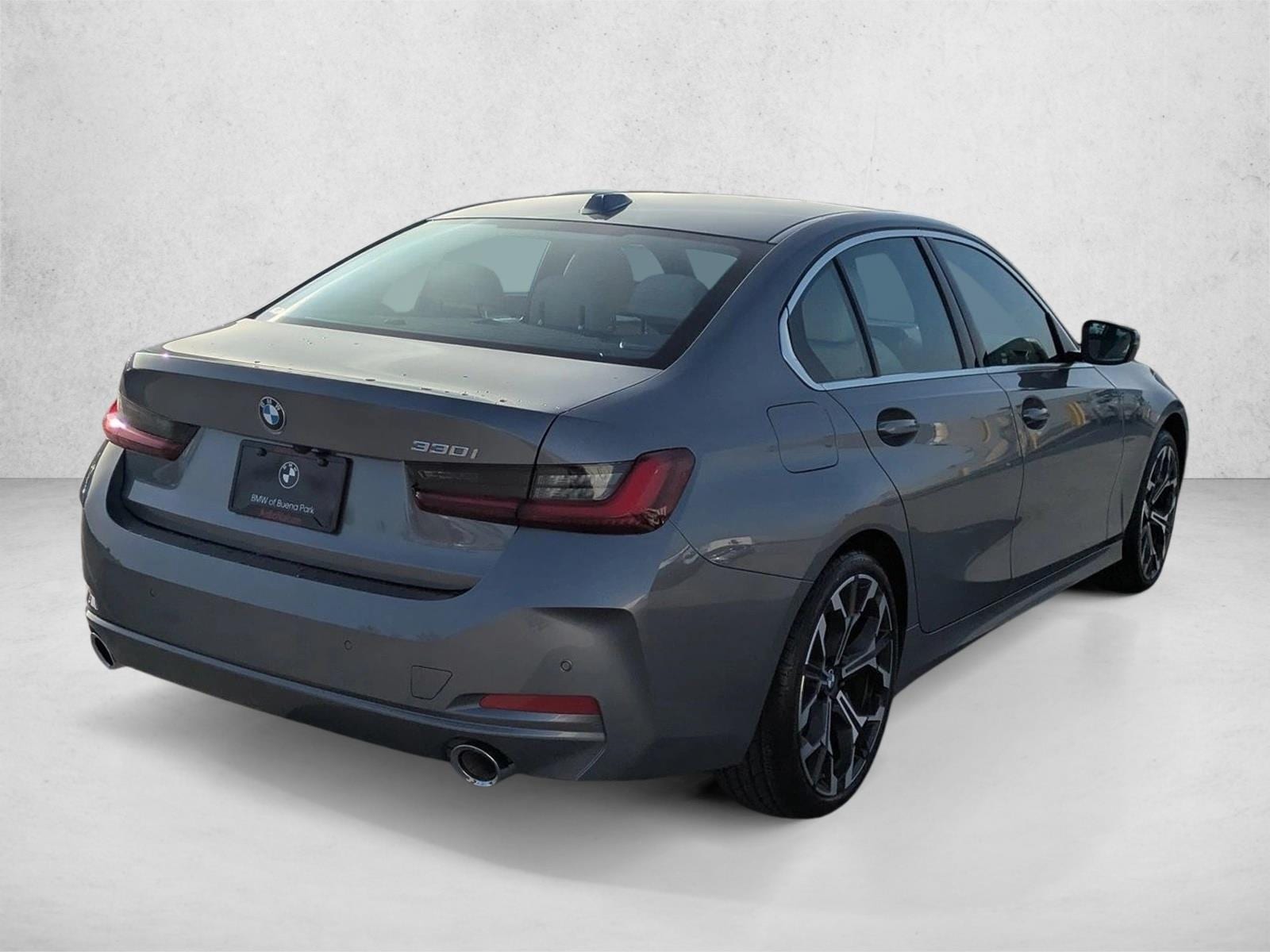 2026 BMW 330i NA photo 2