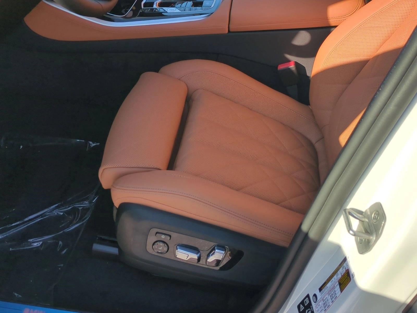 2026 BMW X5 xDrive40i photo 4