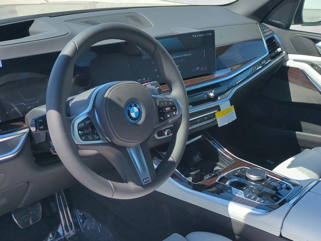 New 2026 BMW X5 PHEV xDrive50e SUV