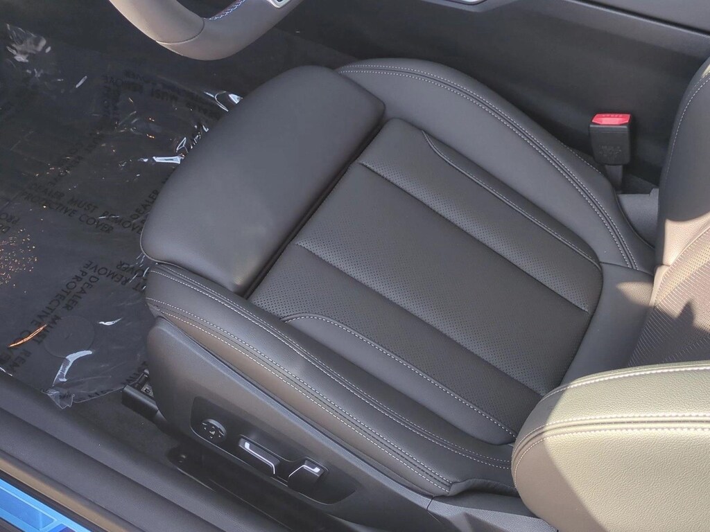 New 2026 BMW M440i Convertible