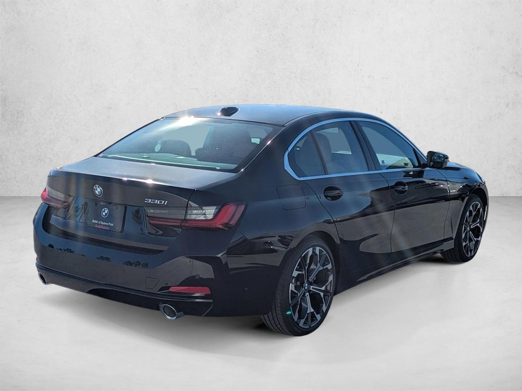 New 2026 BMW 330i NA Sedan