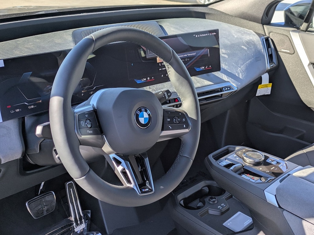 New 2026 BMW iX xDrive60 SUV