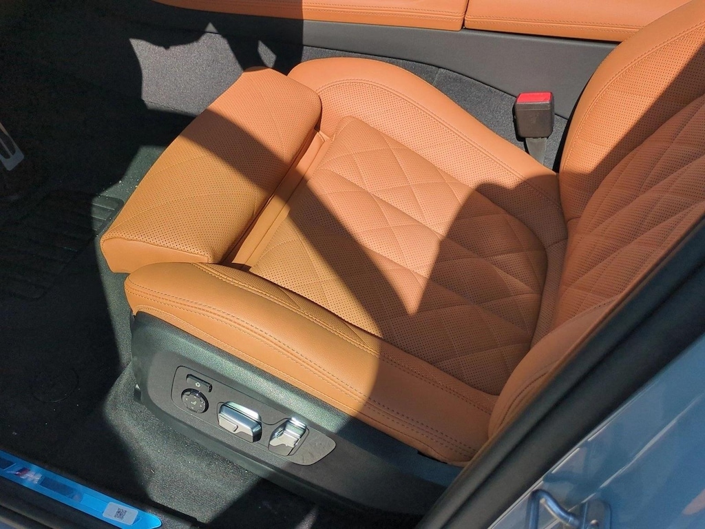 New 2027 BMW X7 xDrive40i SUV