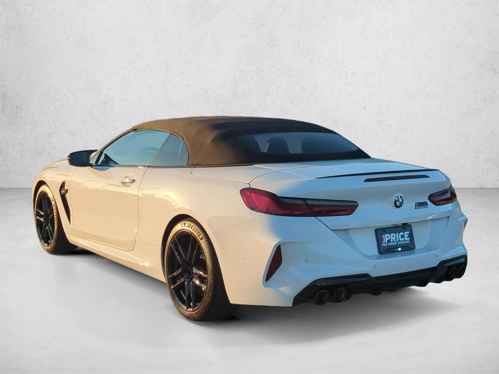 2024 BMW M8 Competition photo 3