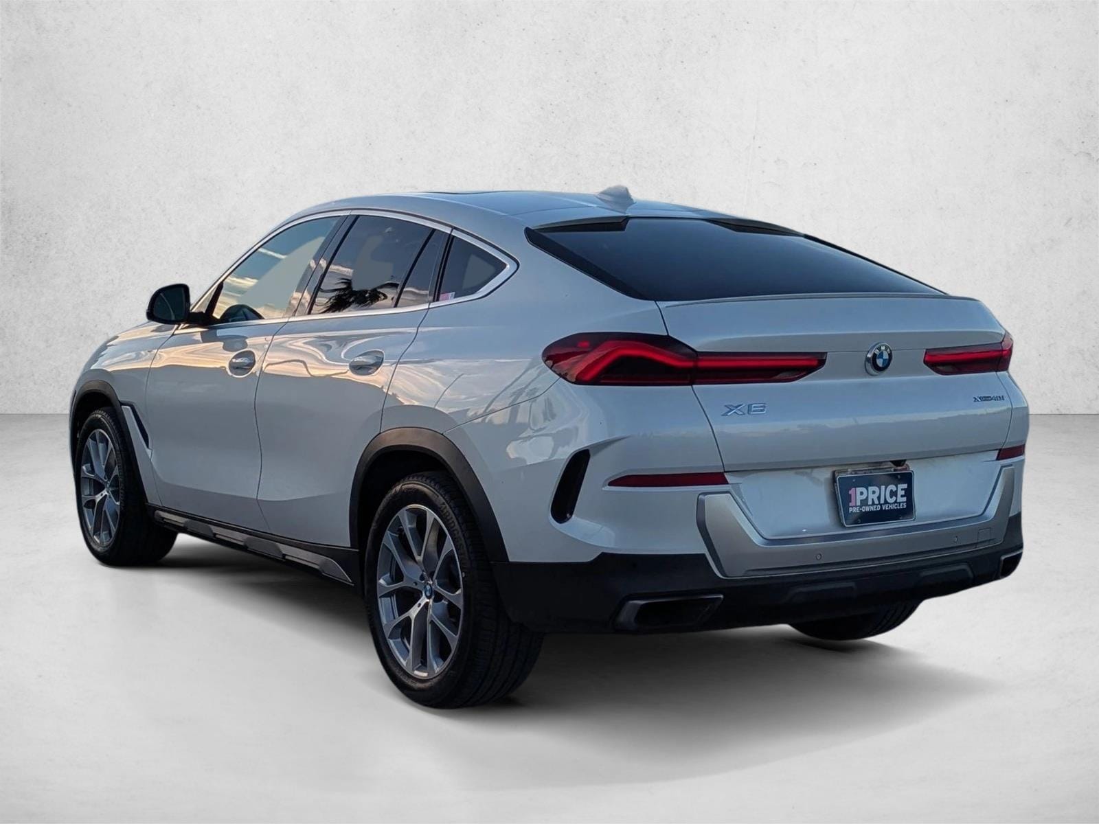2021 BMW X6 xDrive40i photo 3