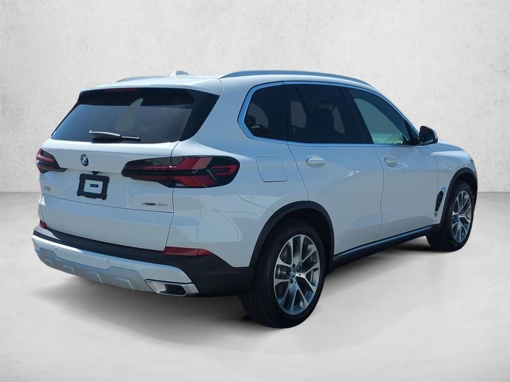 New 2026 BMW X5 sDrive40i SUV