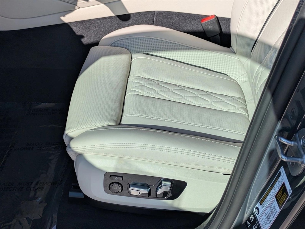 New 2026 BMW X6 M60i SUV