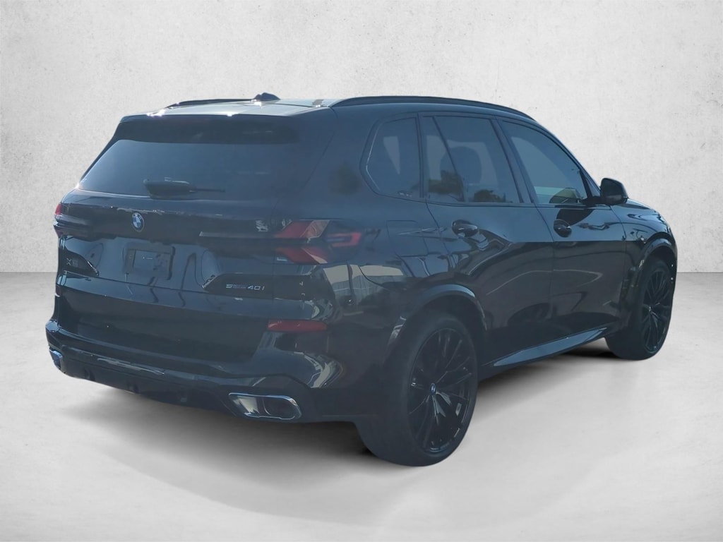 New 2026 BMW X5 sDrive40i SUV
