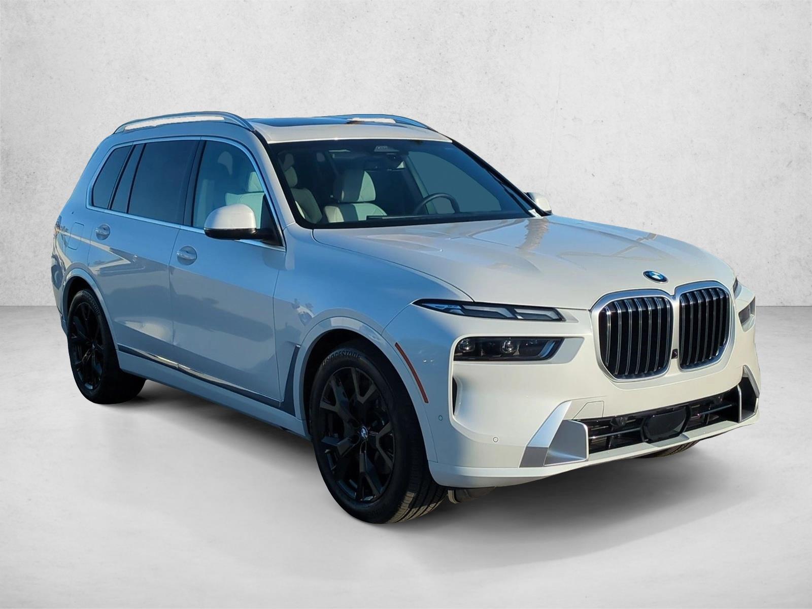 2026 BMW X7 xDrive40i photo 2