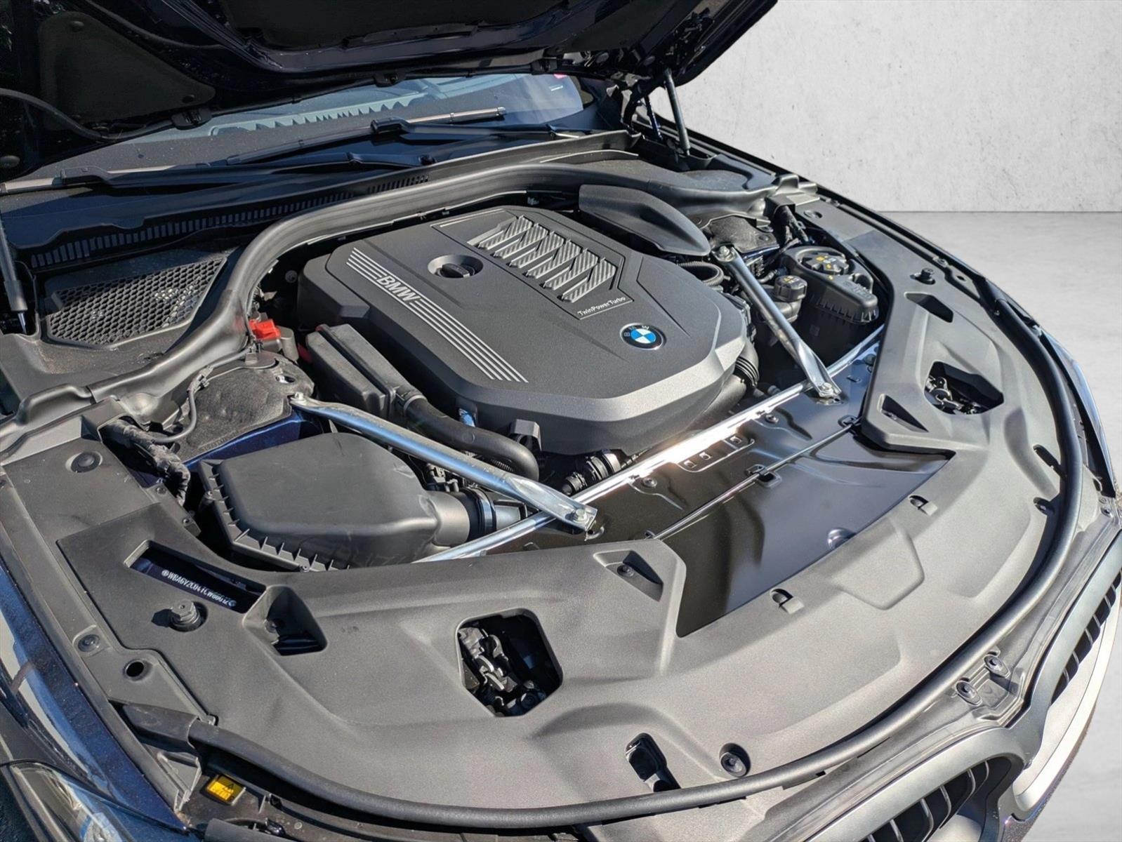 2026 BMW 8 Series 840i - Photo 17