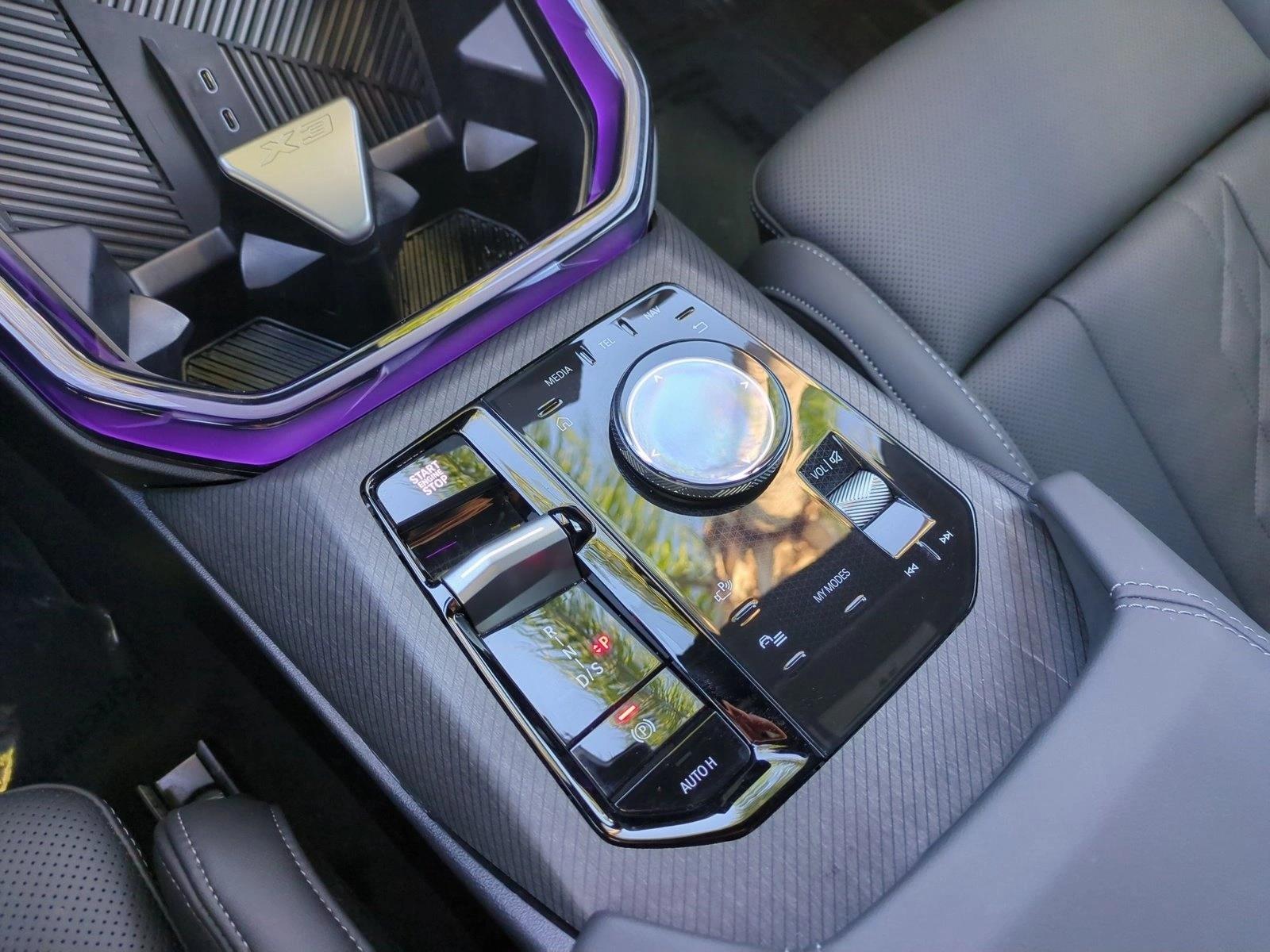 2026 BMW X3 30 - Photo 12
