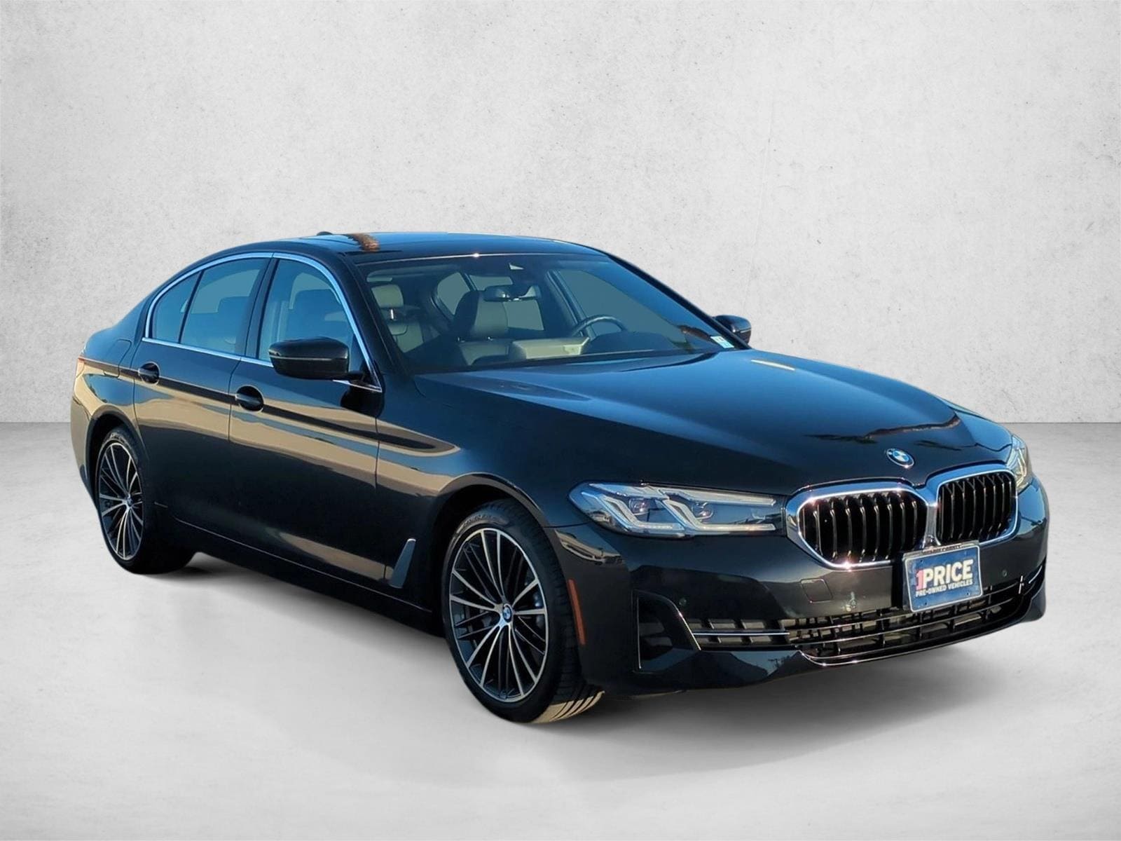 2023 BMW 530i photo 2