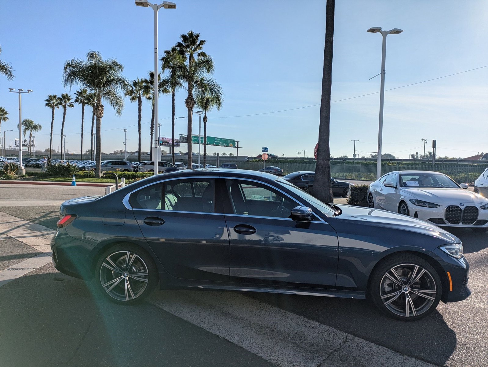 2022 Bmw 330i 3-Series photo 4