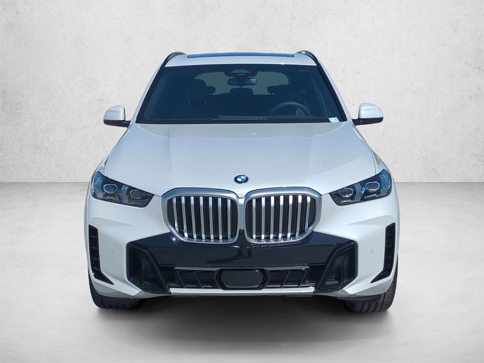 2026 BMW X5 sDrive40i photo 6