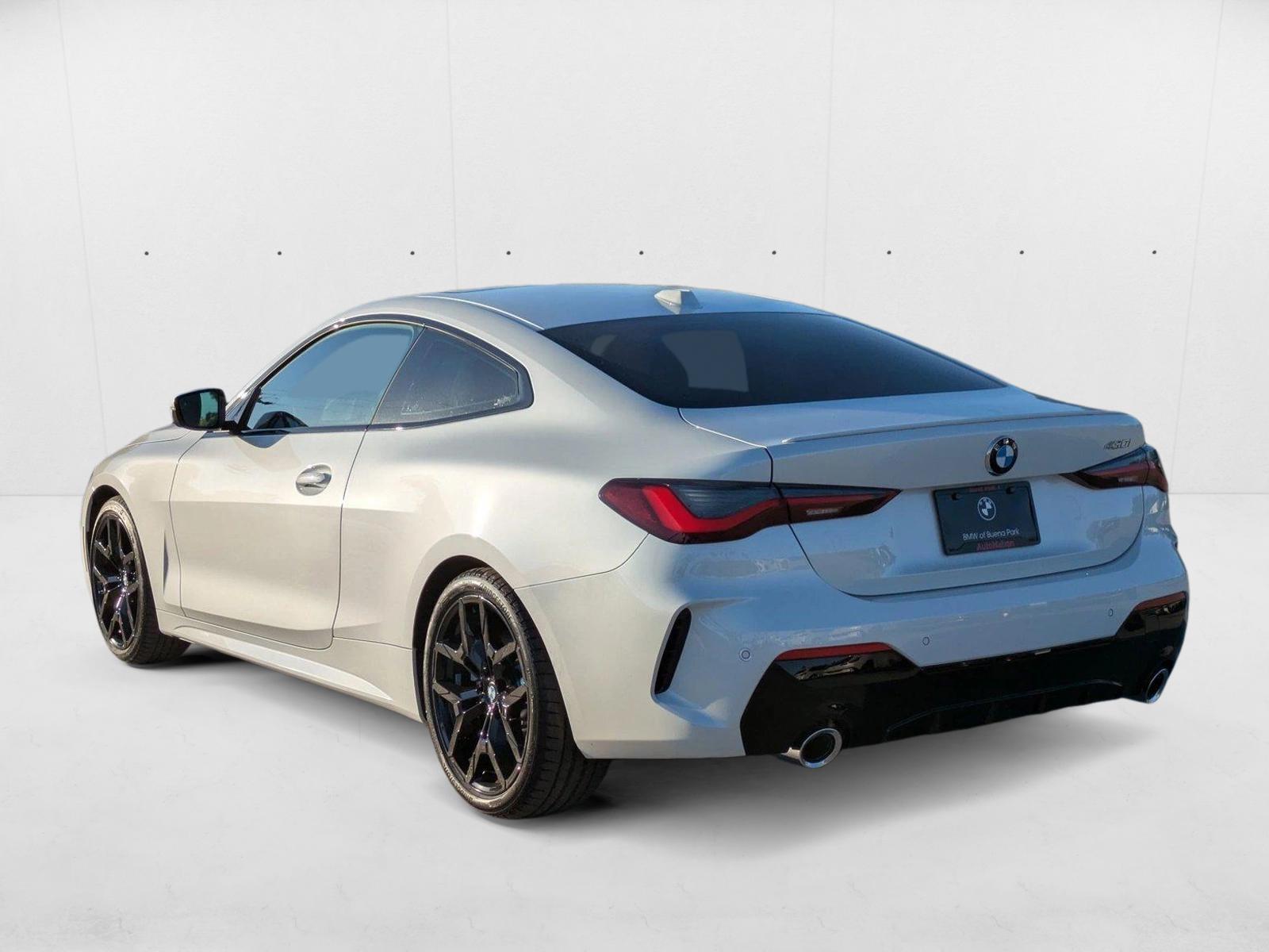2026 BMW 4 Series 430i - Photo 9