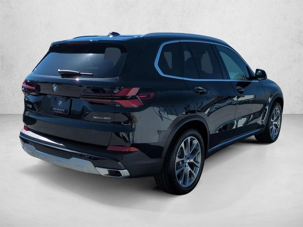 New 2026 BMW X5 sDrive40i SUV
