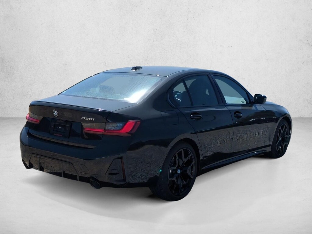 New 2026 BMW 330i Sedan