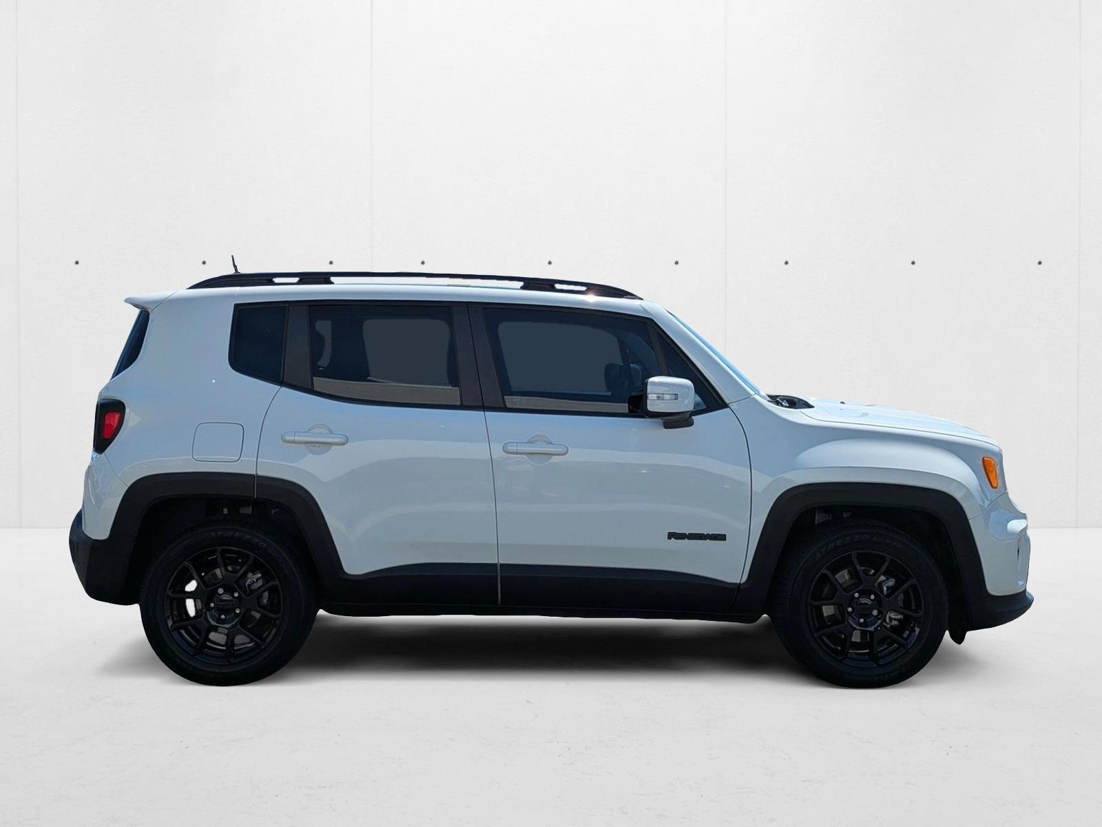 2020 Jeep Renegade Latitude photo 4