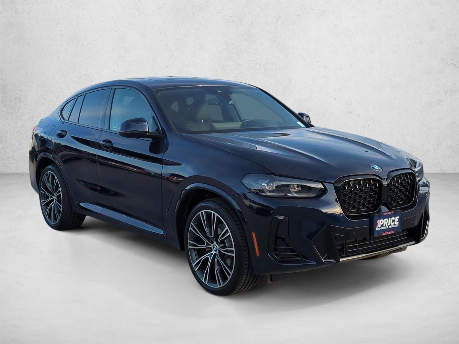 2023 BMW X4 xDrive30i photo 2