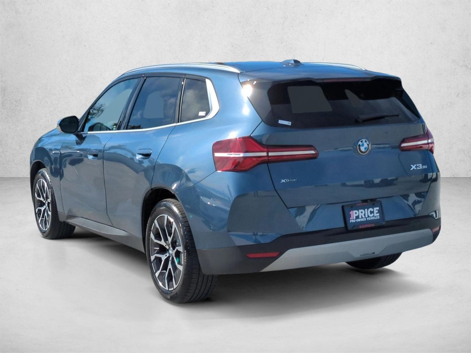 2026 BMW X3 30 xDrive photo 3