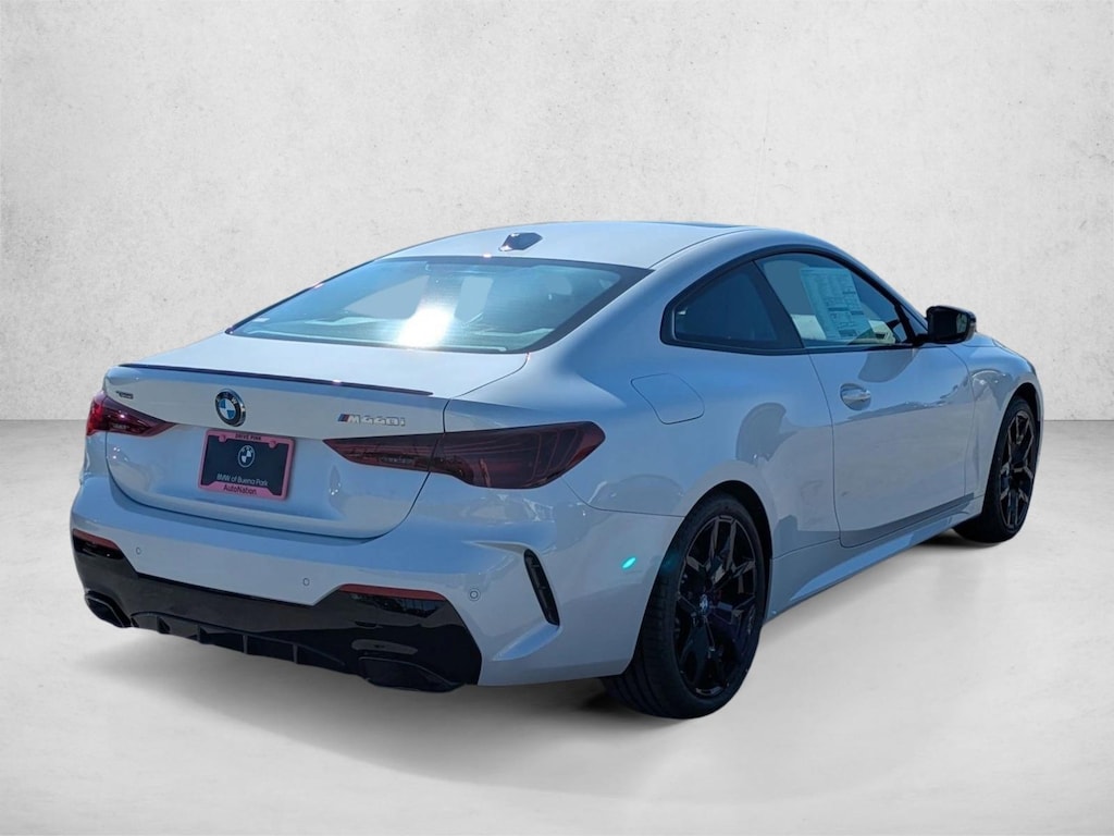 New 2026 BMW M440i xDrive Coupe
