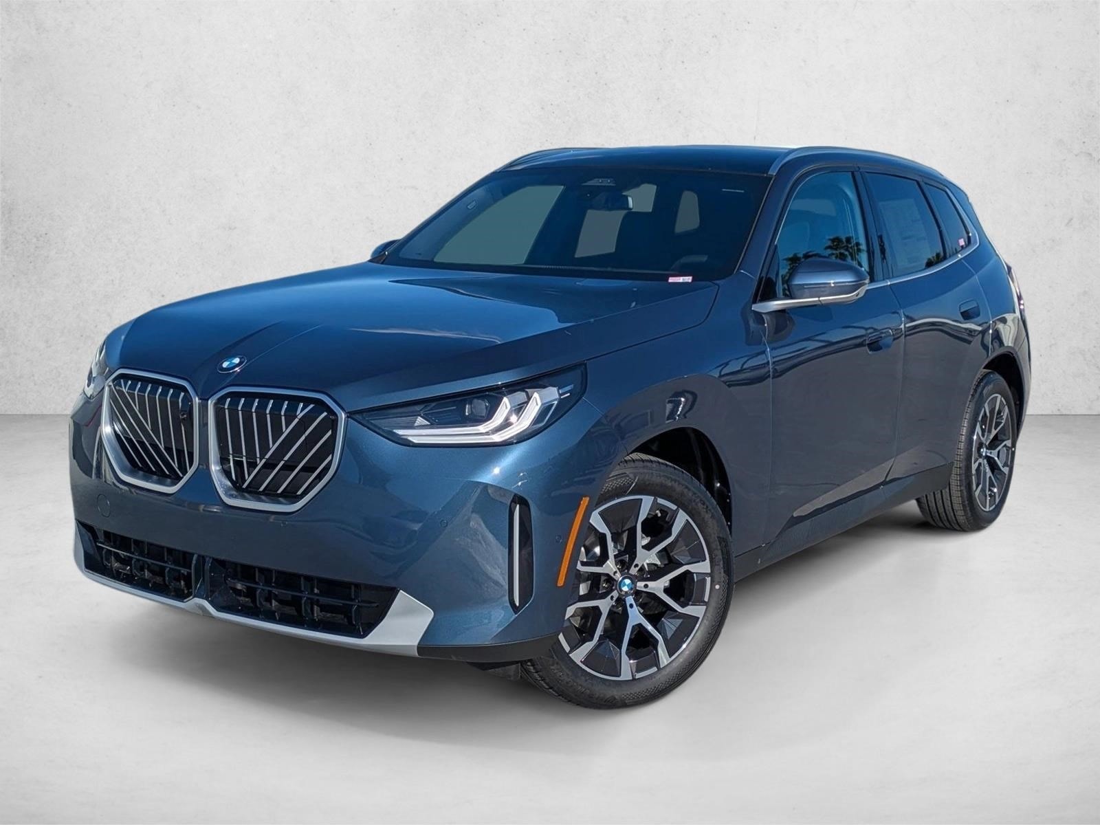 2026 BMW X3 xDrive30's photo