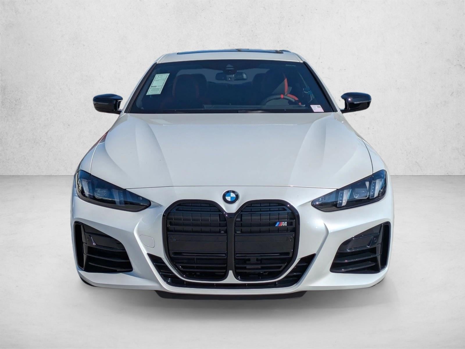 2026 BMW 4 Series M440i - Photo 6